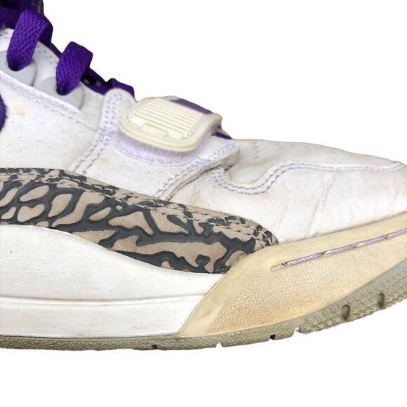 RARE 2018 Nike Air Jordan 1 Legacy 312 Lakers Size 9 - Picture 5 of 16